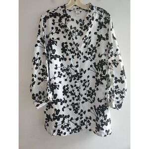 Jillian Jones Women White w/Black Floral 100% Linen Button Up Top size 2X
